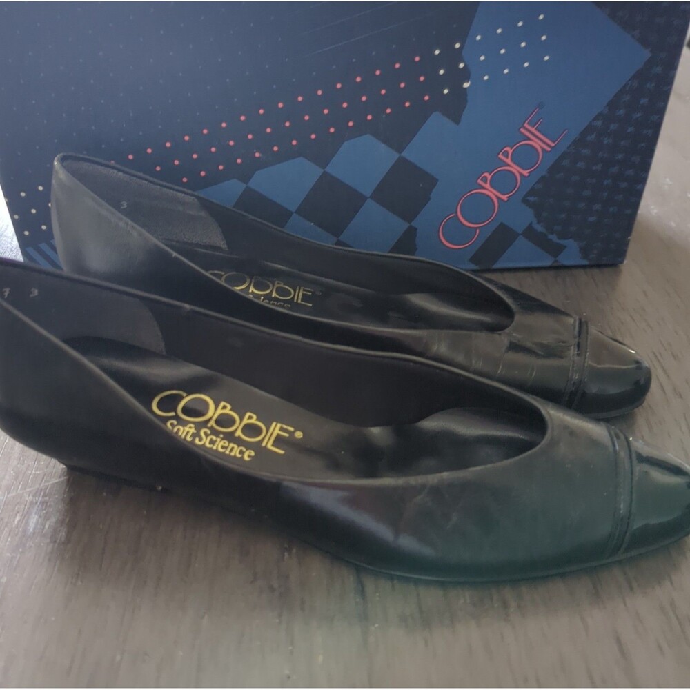 Vintage Cobbie Soft Science Black Leather Slip-on Flats 9 AAA